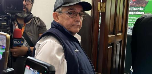 Este es el salario de Joviel Acevedo con el aumento del 5% que entró en vigencia en junio