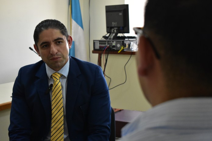 El exfiscal anticorrupción Stuardo Campo permanece desde el 1 de diciembre de 2023 a la feche en prisión. Foto: La Hora / Daniel Ramírez.
