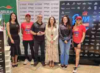 Organizadores, representantes, patrocinadores y atletas de Foster Running. Foto: Cortesía de Banrural