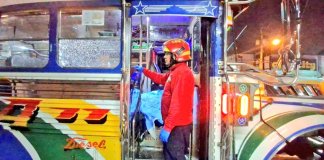 Bomberos municipales atienden un ataque armado suscitado en el bulevar Los Próceres, zona 10.