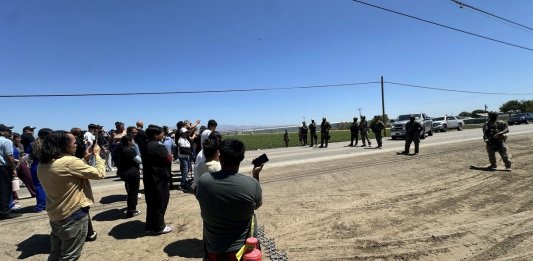 "No habrá perdón", expresa la secretaria de agricultura tras redadas en granja de Camarillo, California.
