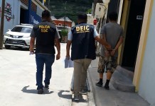 Un hombre acusado de provocar el fallecimiento de su hijo fue detenido por la Policía Nacional Civil (PNC) este sábado. Foto La Hora: PNC