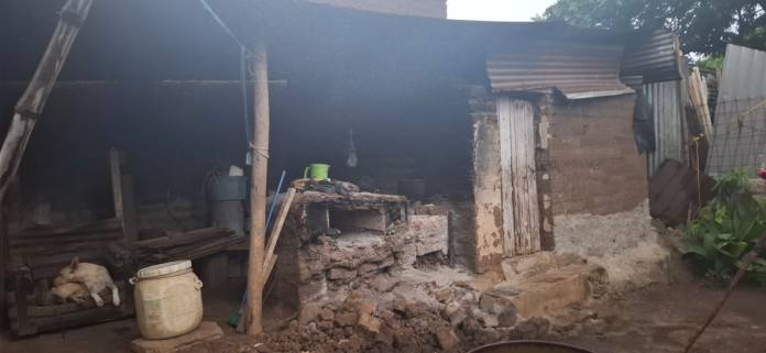 Varias viviendas han sufrido daños en su infraestructura. Foto La Hora: Conred. 