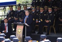 El ministro de Gobernación, Francisco Jiménez reprochó acercamientos de PNC con políticos del Congreso y anunció bono para fin de año. Foto La Hora: Mingob