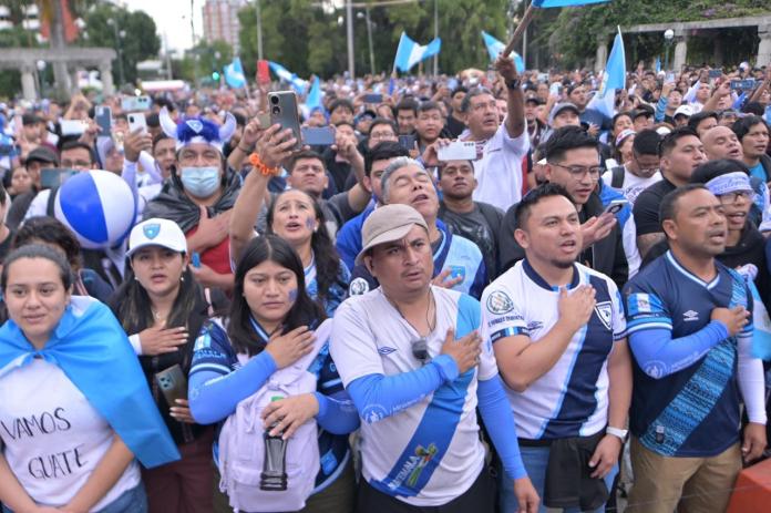 Minuto a minuto desde el Obelisco: así viven los guatemaltecos el partido Guatemala vs EE. UU.