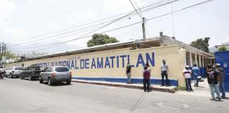 Hospital de Amatitlán inhabilita servicios por evaluación de daños; emergencias sigue en funcionamiento