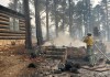 Incendio forestal arrasa con más de 50 estructuras en el Gran Cañón, incluida una cabaña histórica. Foto La Hora: AP