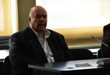 Exembajador Julio Ligorria esperará un mes más para saber si cierran o no el caso a su favor. Foto La Hora: Daniel Ramírez