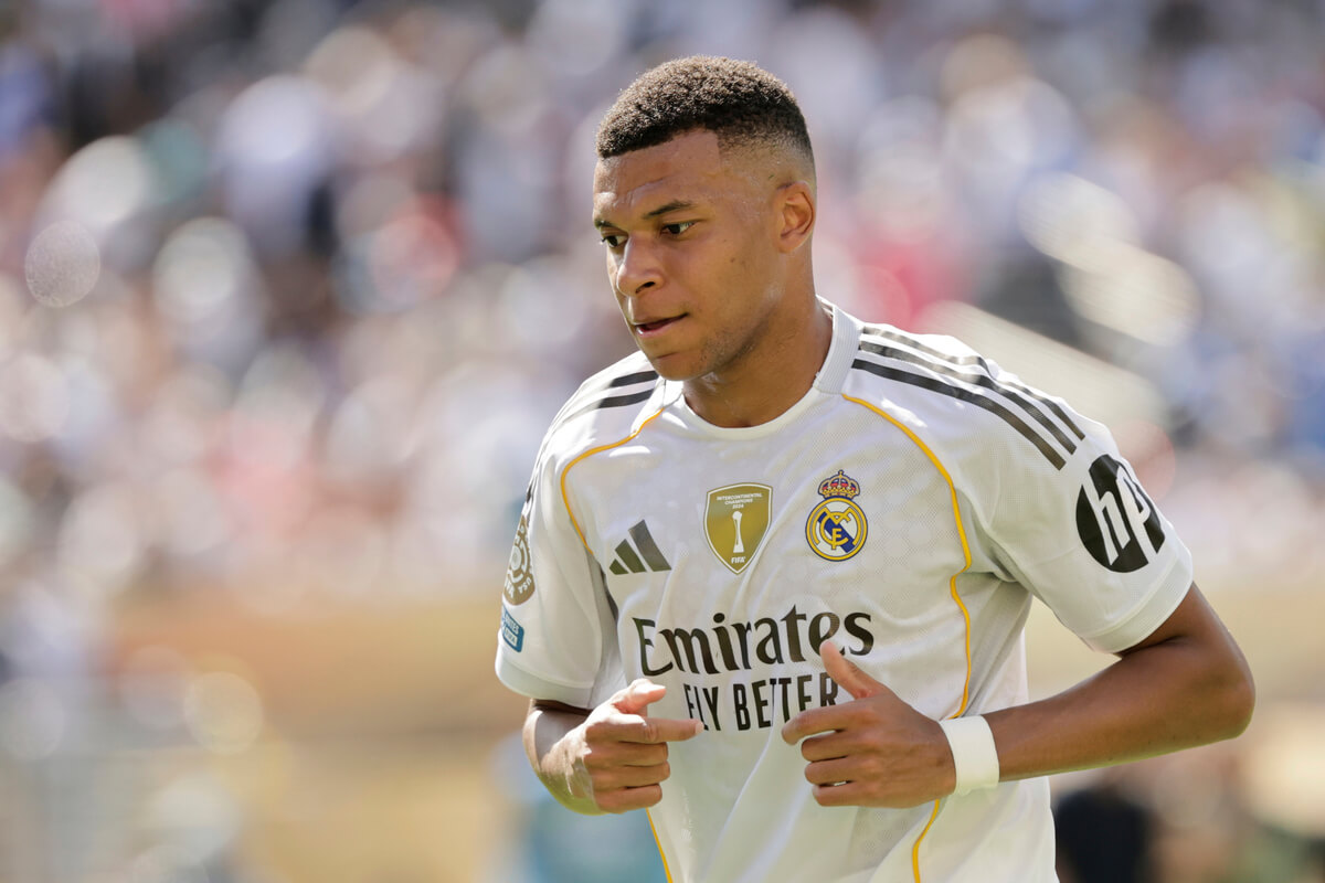 El Real Madrid ya tiene a su nuevo 10: Mbappé hereda el histórico número de Modric