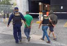 Supuestos integrantes de "Los Tripas" fueron capturados el pasado martes. Foto La Hora: PNC
