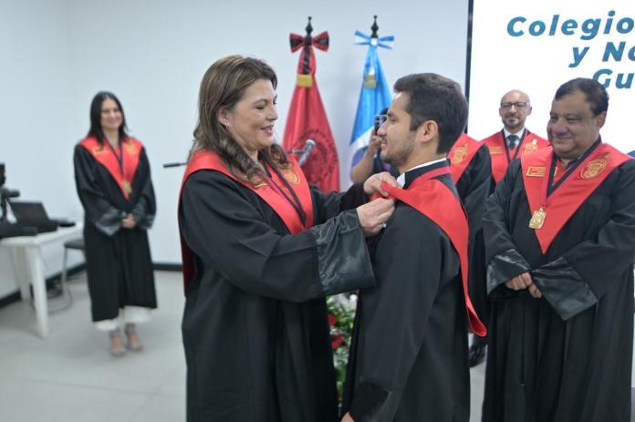 El abogado Eduardo Masaya asumió, este jueves como prosecretario de la Junta Directiva del CANG. Foto La Hora: Fabricio Alonzo