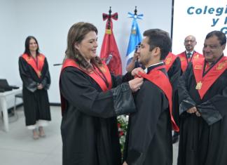 El abogado Eduardo Masaya asumió, este jueves como prosecretario de la Junta Directiva del CANG. Foto La Hora: Fabricio Alonzo