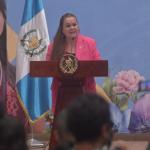 Ministra de Educacion Anabella Giracca