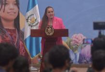 Extensión del año escolar hasta enero está en evaluación, según ministra de Educación Ministra de Educacion Anabella Giracca