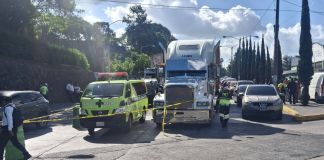Motorista fallecido en el puente El Amate. Foto La Hora: CBM