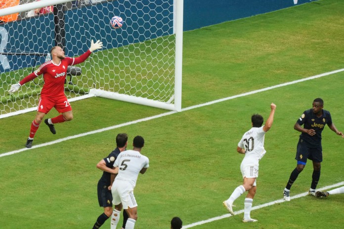 Para los cuartos de final, habrá cinco equipos europeos, dos brasileños y uno de Arabia Saudita. Los partidos se disputarán los días 5 y 6 de julio. Foto La Hora: AP