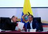 El presidente de Colombia, Gustavo Petro (d), el exministro de Relaciones Exteriores Álvaro Leyva. Foto La Hora: EFE.