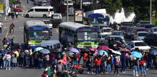 Por Bloqueos Cámaras empresariales le recuerdan a Joviel Acevedo que la resolución de la CC sigue vigente