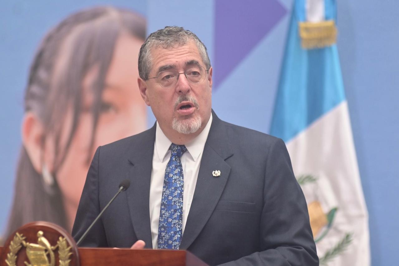 Arévalo se reunirá con alcaldes para discutir ejecución presupuestaria y proyectos de obra pública