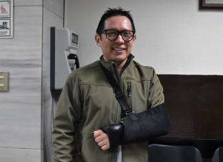 Expresidente del INDE, Melvin Quijivix, no se presenta a audiencia y giran orden de captura en su contra Melvin Quijivix debe cancelar Q400 mil para conservar su libertad. Foto La Hora: Daniel Ramírez