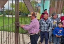 Debido al parto del Sindicato de Trabajadores de la Educación de Guatemala (STEG), vecinos de Pazité cerraron la escuela de la localidad. Foto La Hora: Rudy Visión