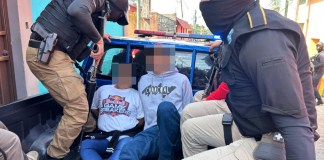 El "Mongol" y la "Dino", pareja de salvadoreños supuestos miembros de la Mara Salvatrucha son capturados