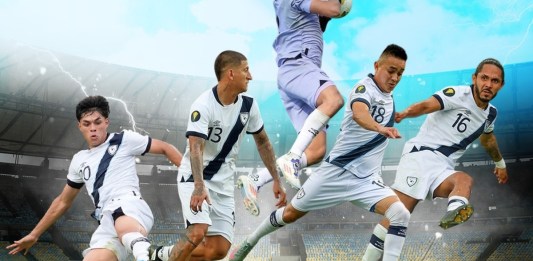 ¿Cuánto subió el valor de los seleccionados nacionales después de disputar al Copa Oro? Según Transfermarkt. Foto La Hora: Ap- Diseño- Alejandro Ramírez.