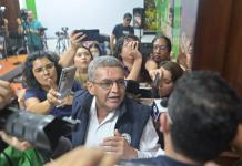 Tras incidente en el Congreso, Joviel Acevedo denuncia a Samuel Pérez por abuso de autoridad ante el MP