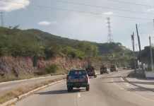 Bajo un fuerte dispositivo de seguridad, María Fernanda Bonilla y José Luis Marroquin son trasladados a la cárcel Matamoros. Foto La Hora: Cortesía