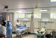 Salud aclara que Hospital de Villa Nueva continúa recibiendo casos de emergencia. Foto La Hora: Salud.