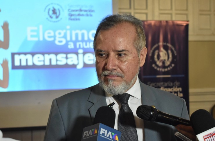 Walter del Cid, subsecretario Ejecutivo para la Descentralización de la SCEP. Foto La Hora: Daniel Ramírez