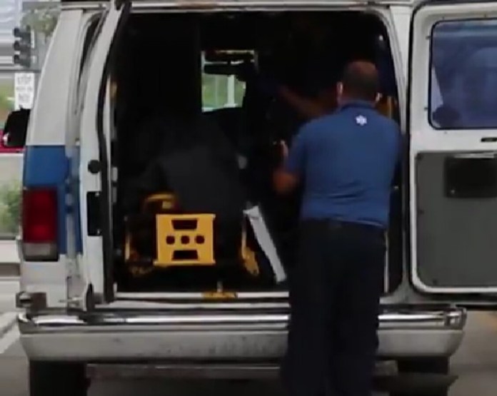migrante en ambulancia