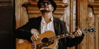 El artista guatemalteco, Ricardo Arjona, iniciará su gira en su país en 2026. Foto: X Ricardo Arjona