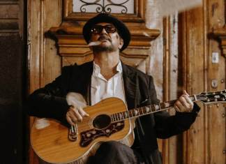 El artista guatemalteco, Ricardo Arjona, iniciará su gira en su país en 2026. Foto: X Ricardo Arjona
