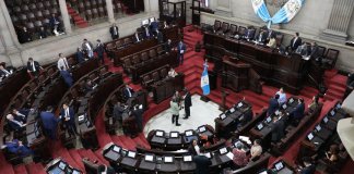 El Cacif emitió un comunicado respecto a la iniciativa de ley 6576, presentada por el oficialismo para la agilización de proyectos. Foto La Hora: Congreso