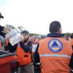 La ayuda humanitaria continúa llegando a los guatemaltecos damnificados por los sismos registrados en los últimos días. Foro La Hora: Conred.