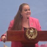 La ministra de Educación, Anabella Giracca, expresa que ante las presiones por parte del STEG, la educación "es un propósito colectivo, no un botín de la cúpula gremial". Foto La Hora: Fabricio Alonzo