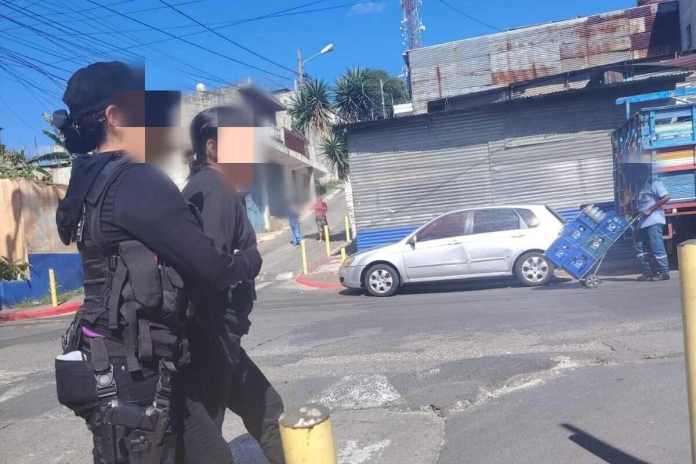 Claudia Laroj fue capturada el 18 de julio en la zona 21. Foto La Hora: MP