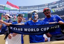 Se espera que migrantes abarroten el Mundial de Clubes, apoyando a sus compatriotas durante la final de este domingo. Foto La Hora: EFE/EPA/JUSTIN LANE