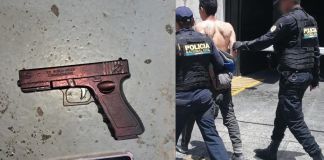 Hombre es detenido por presuntamente realizar asaltos en un centro comercial con un arma falsa. Foto La Hora: PNC
