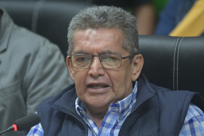 El Sindicato Autónomo Magisterial Guatemalteco (Samgua) criticó las acciones del STEG, liderado por Joviel Acevedo. Foto La Hora: Fabricio Alonzo El Sindicato Autónomo Magisterial Guatemalteco (Samgua) criticó las acciones del STEG, liderado por Joviel Acevedo. Foto La Hora: Fabricio Alonzo