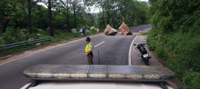 Carreteras afectadas por los sismos