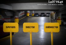 Parqueo Congreso