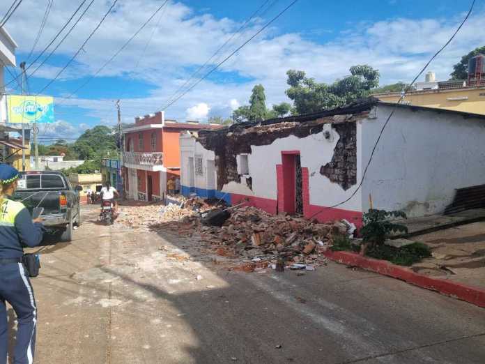 Decenas de viviendas en Comapa y Zapotitlán resultaron dañadas debido a los sismos. Foto La Hora: redes sociales