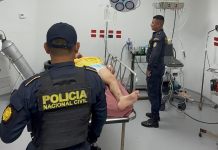 Presunto sicario es vapuleado tras cometer ataque armado en la zona 18 Sicario es vapuleado por vecinos de zona 18 tras cometer un ataque armado contra un hombre de 21 años