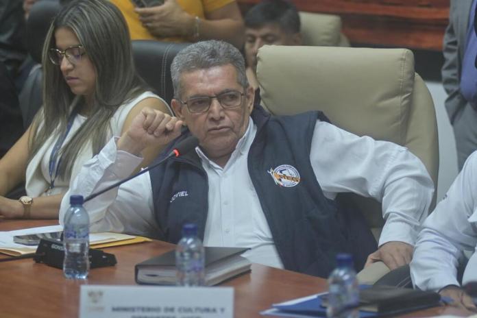 Joviel Acevedo condicionó el regreso a clases con una mesa de negociación que será liderada por la UNE de Sandra Torres. Foto La Hora: Fabricio Alonzo