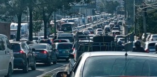 Usuarios reportan alta carga vehicular en varias zonas de la capital Usuarios reportan alta carga vehicular en varias zonas de la capital