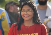 Vicepresidencia de Venezuela hace llamado a la unión ante «amenazas de intervención» de EE.UU. Venezuela pide unión de países latinoamericanos ante "amenazas de intervención" de EE.UU.