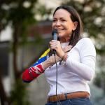 Machado confía en que la nueva recompensa de EEUU por Maduro ayude "rápido" a Venezuela