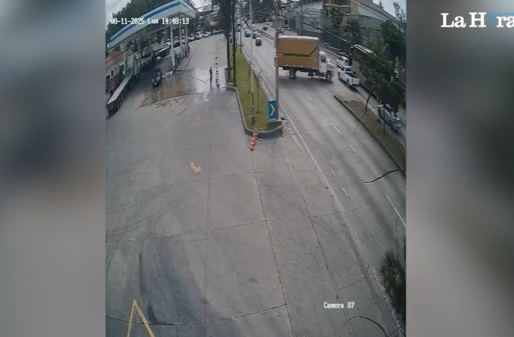 El accidente de tránsito se registró en el kilómetro 10.5 de la ruta al Atlántico. Foto La Hora: Captura de Pantalla.